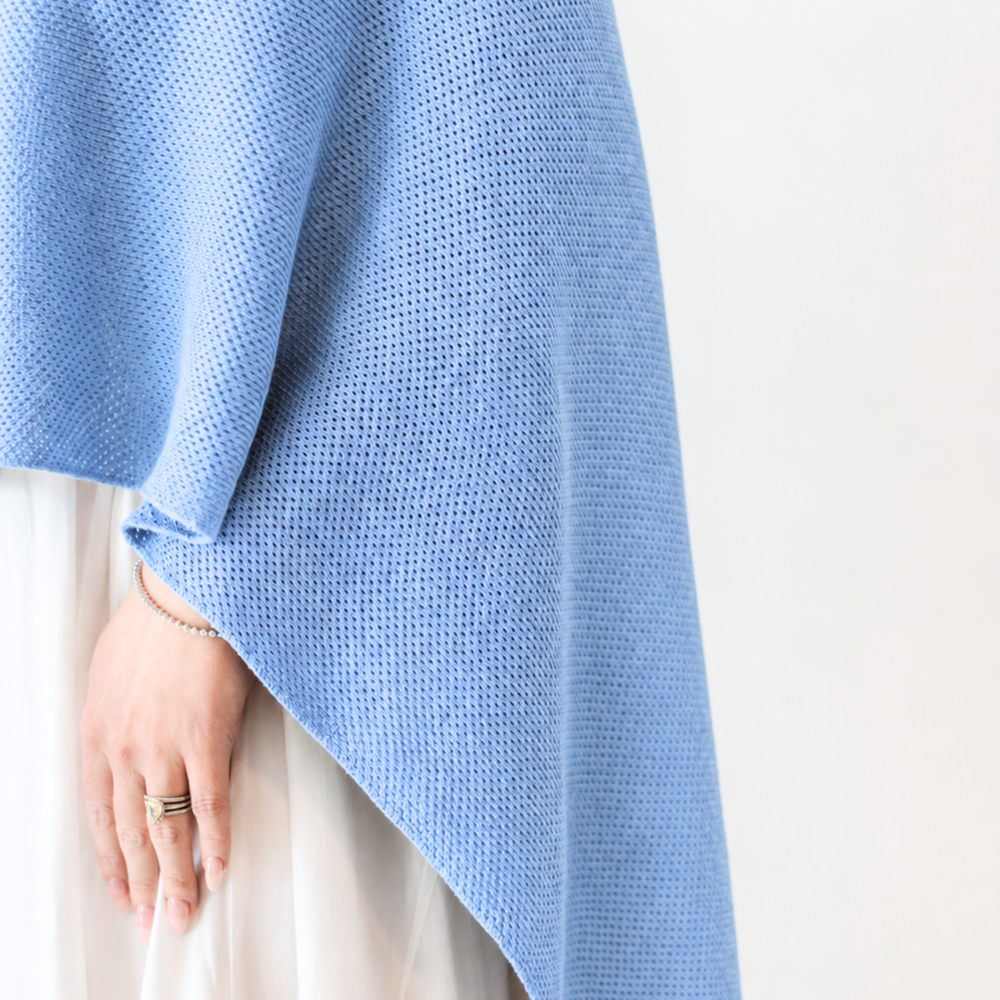 Nestling Baby™ Nursing Cover